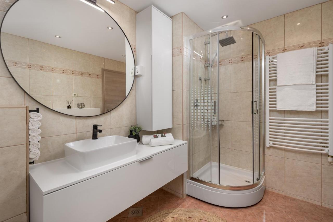 Nobis Apartment Rijeka Exterior photo